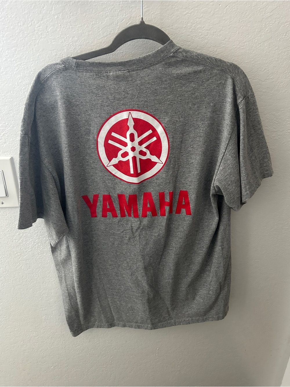 Yamaha Gray Short-Sleeve Tee with Red Logo
